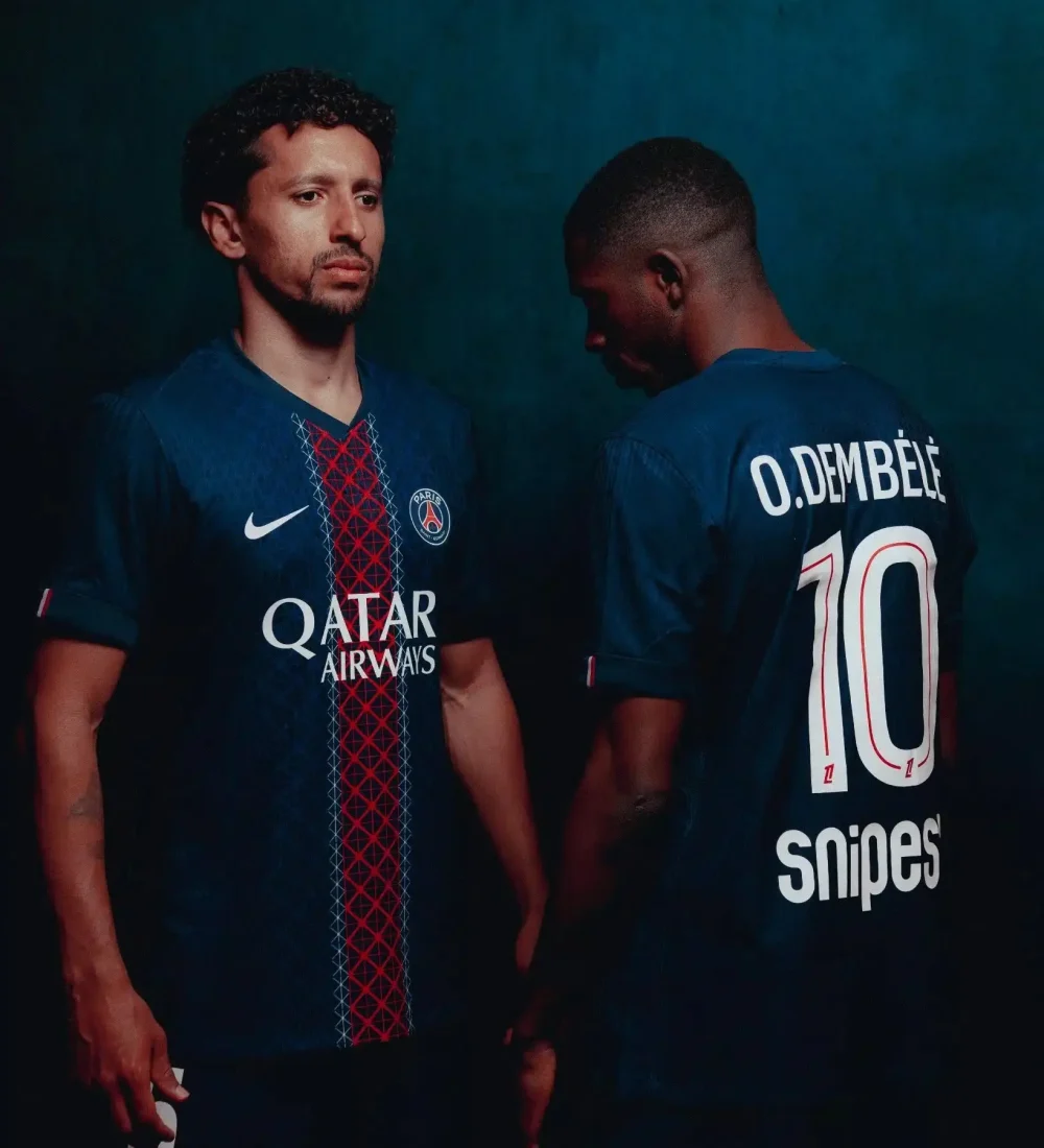 MAILLOT-DOMICILE-PARIS-SAINT-GERMAIN-2025-2026-JerseyPlugz-105142446